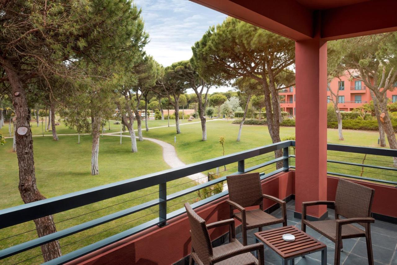 Sheraton - & Residences Hotel 5*