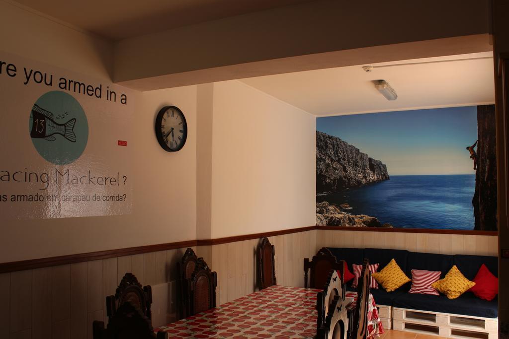 Racing Mackerel Hostel *