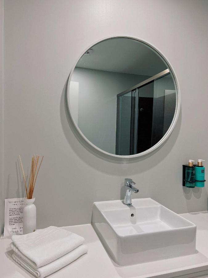 Luna House & Cowork Bed & Breakfast Cascais