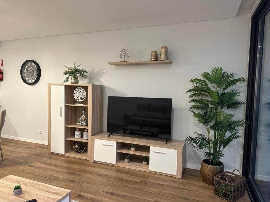 Deluxe Bay View Apartment *