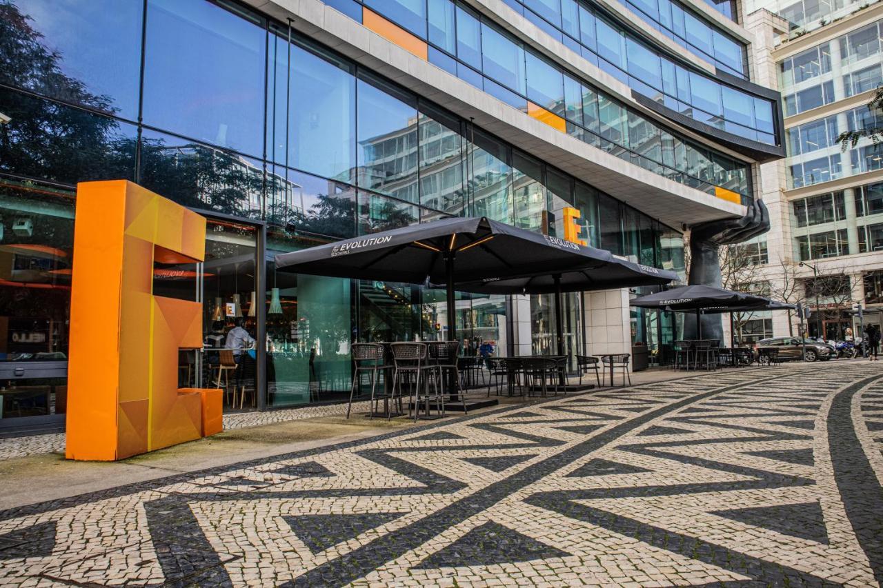 Evolution Hotel 4*