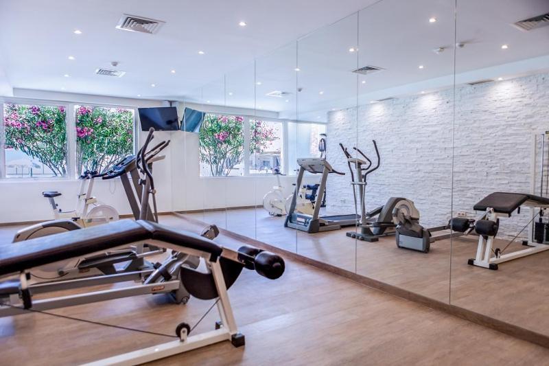 Sol I - Pool And Garden & Gym & Pousada *