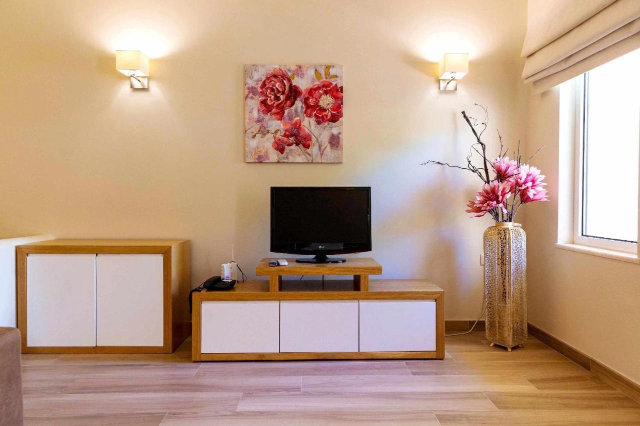 Pousada Sol I - Pool And Garden & Gym & Albufeira