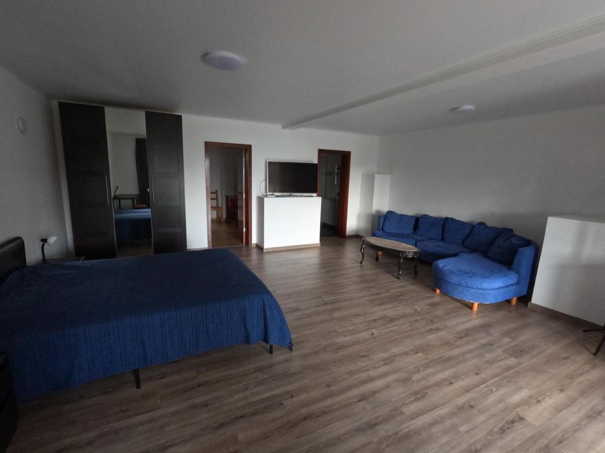 Do Almoxarife Apartment *