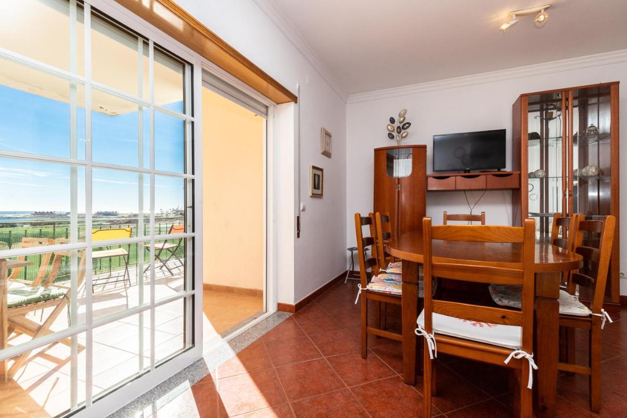 Front View Flat Apartamento *