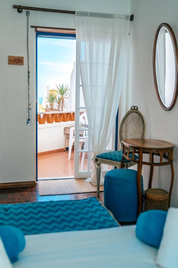Guest house Ericeira Soulsurfers Guesthouse *