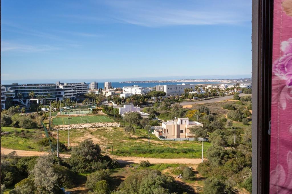 Palmira, 2 Bedrooms, Alvor. Fabulous Views! Appartement
