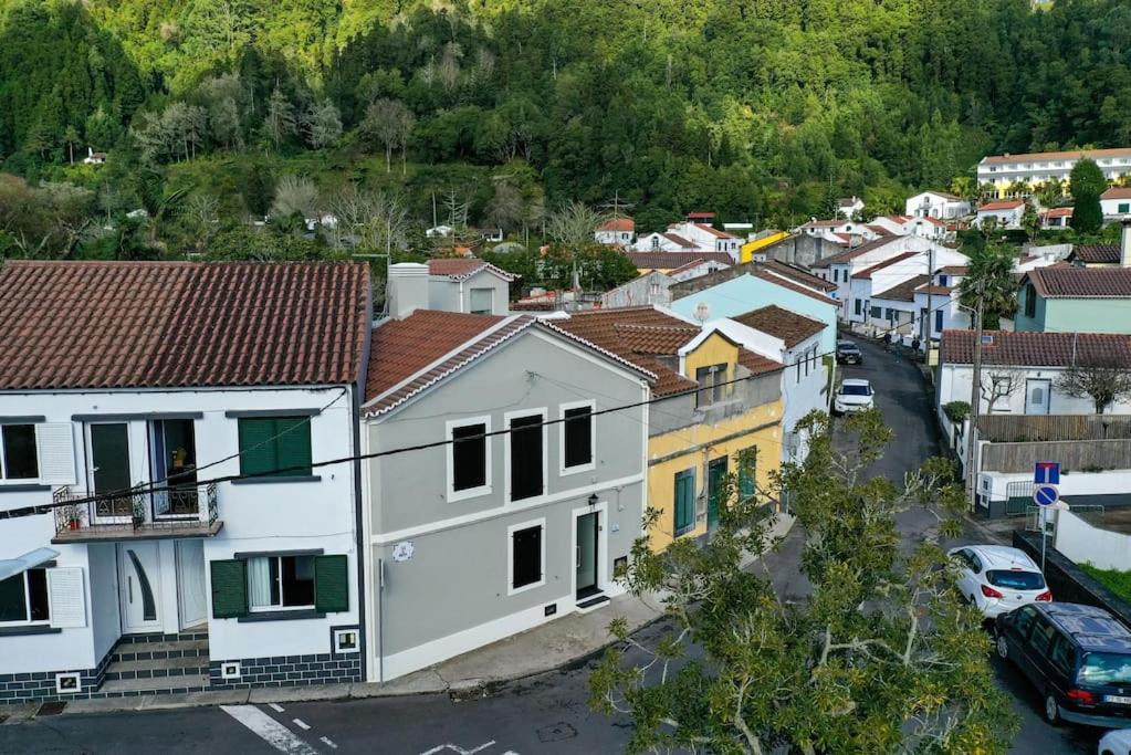 Casa Da Ribeira Holiday home