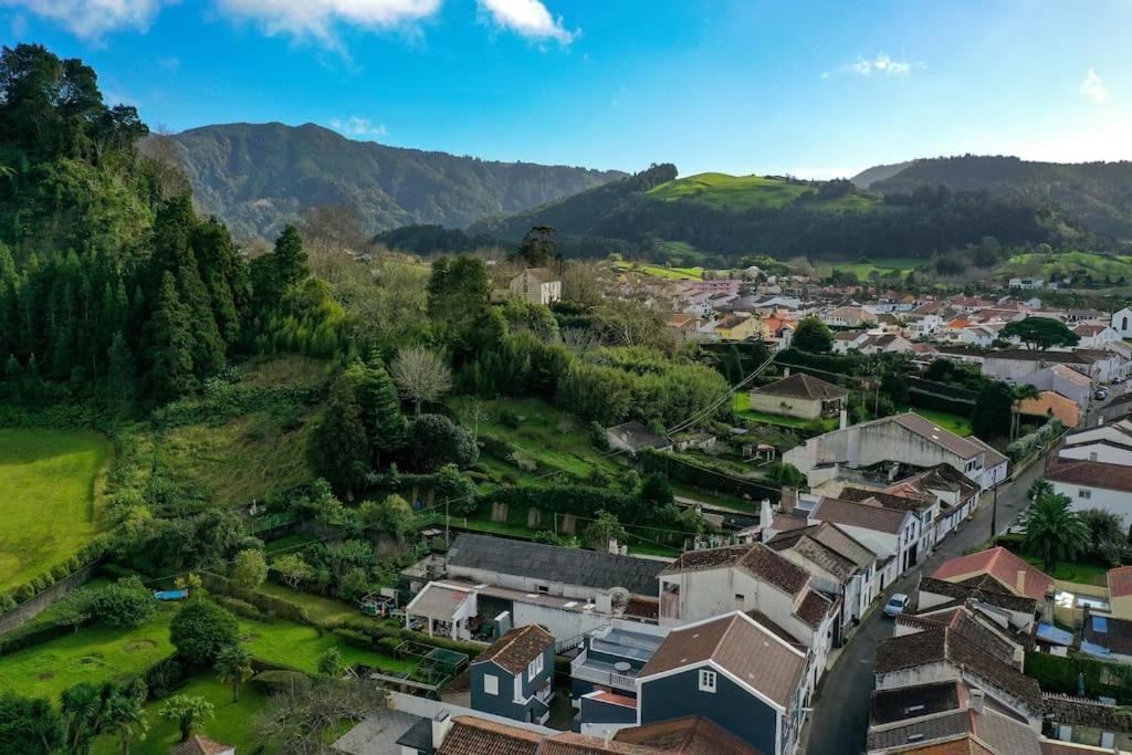 Casa Da Ribeira Holiday home Furnas (Azores)