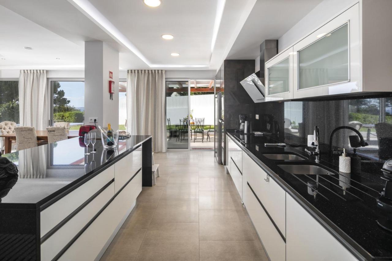 Villa Magnificent Ferragudo Villa Casa Encantada 3 Bedrooms Stunning Sea Views Private Pool