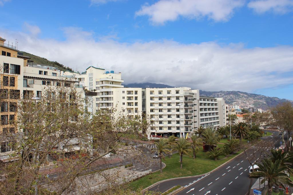 Forum Apartment *