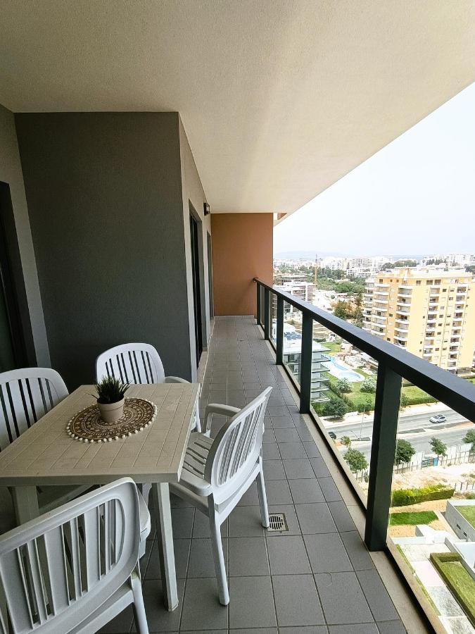 Rocha Tower 13a Portimao