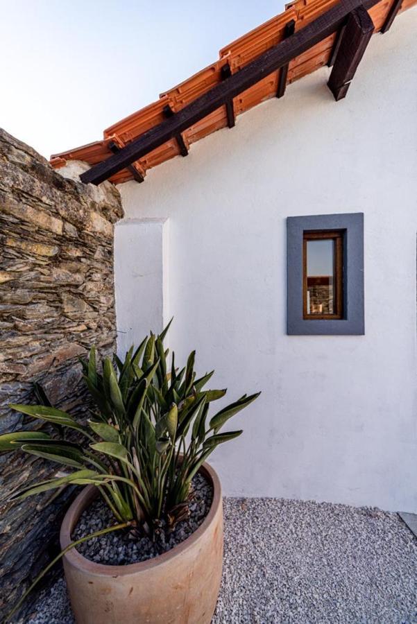 Quinta Lagares Guest house *