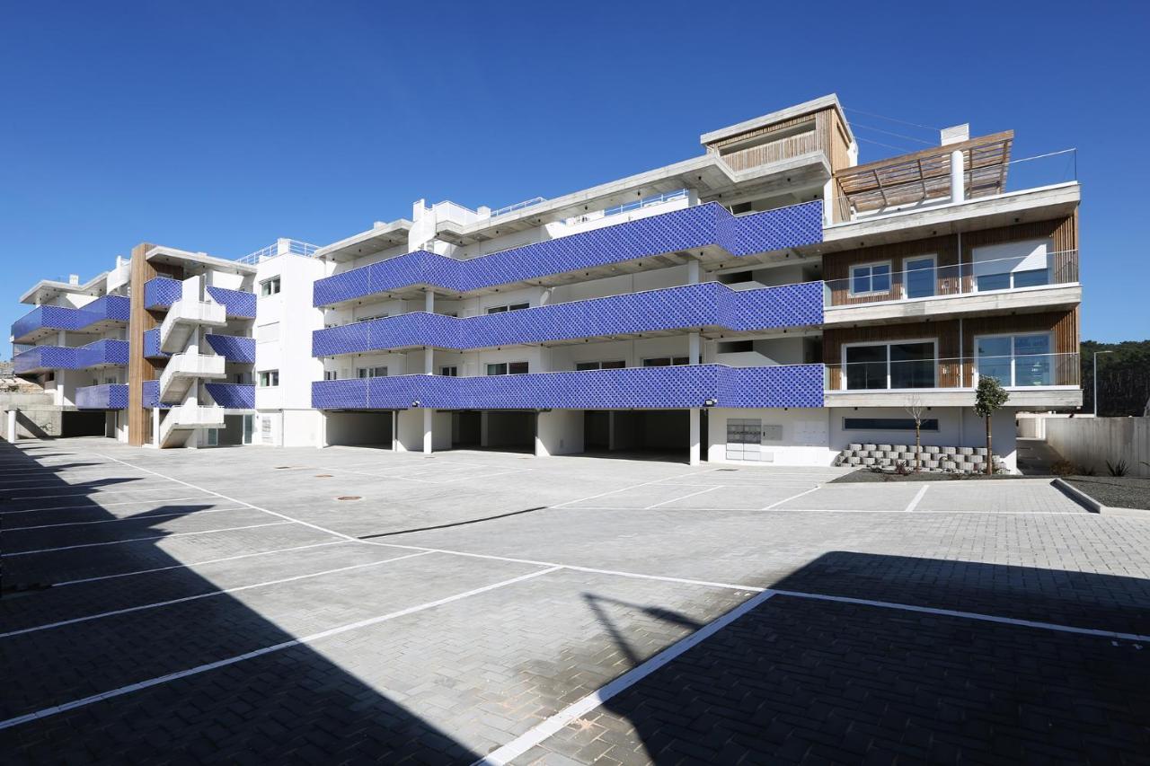 Apartment T2-marina Mar-condominio De Luxo Nazare
