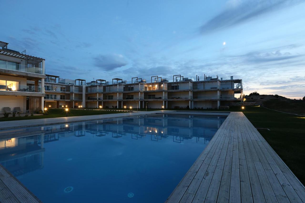 Apartment T2-marina Mar-condominio De Luxo *