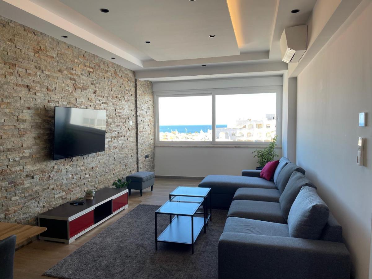 Apartment With A And Ocean View Lagos
