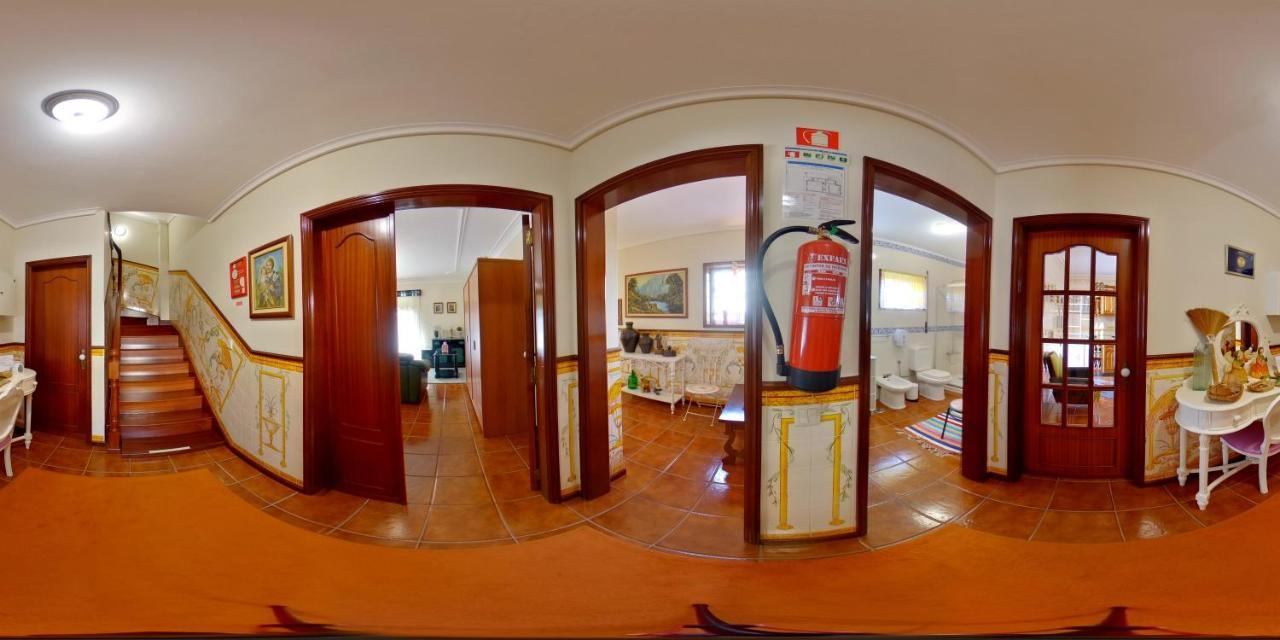A Casa Da Ti Laura - Al *