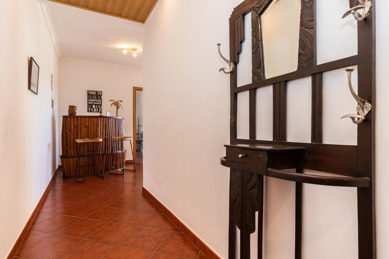Apartamento Front View Flat