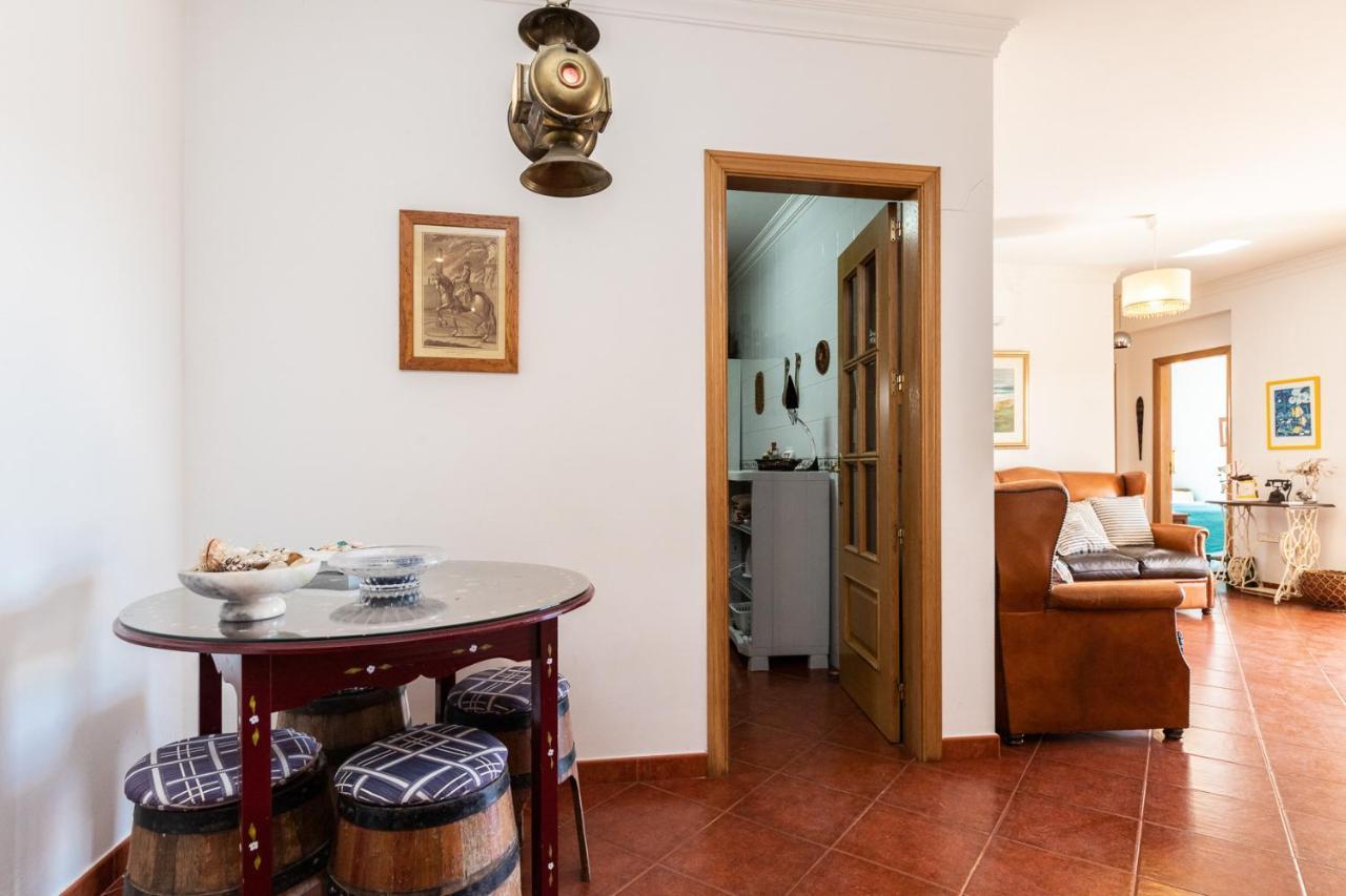 Front View Flat Huge Terrace * Armacao de Pera