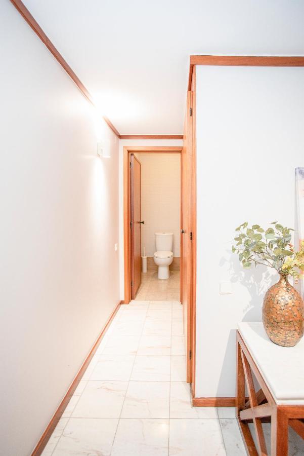 Liiiving In Porto | Sea & River View Apartment Porto