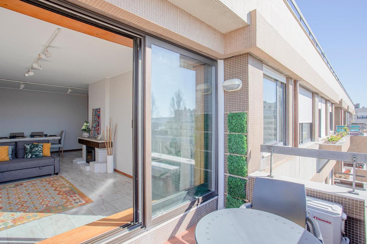 Apartment Liiiving In Porto | Sea & River View Porto