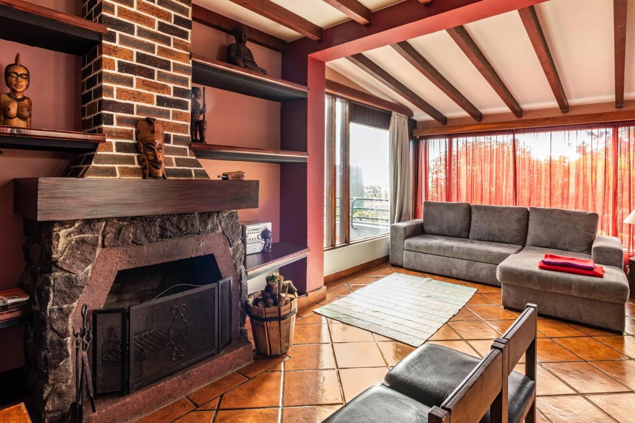 Cayenne House Holiday home Santa Cruz (Madeira)