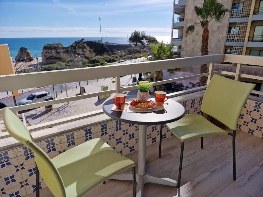 Apartment Modern Flat With Sea View And Direct Access *