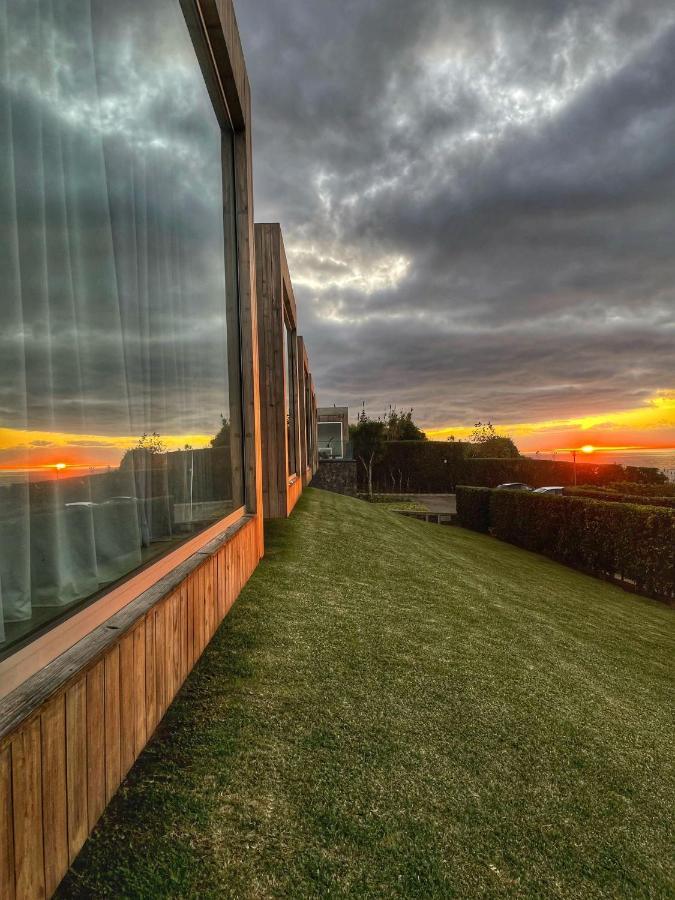 Mosteiros Place Aparthotel 4*