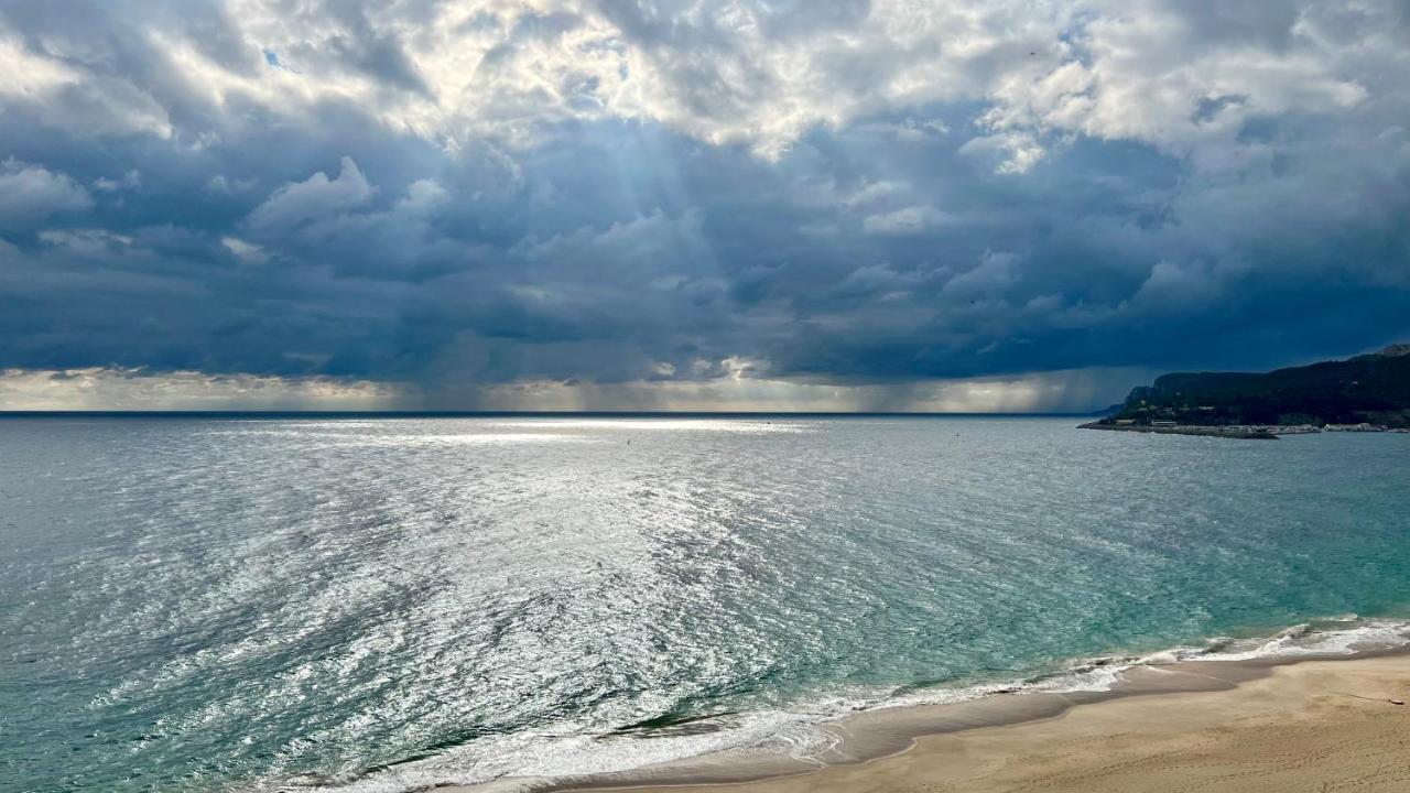 Sun & Sea 706 Sesimbra
