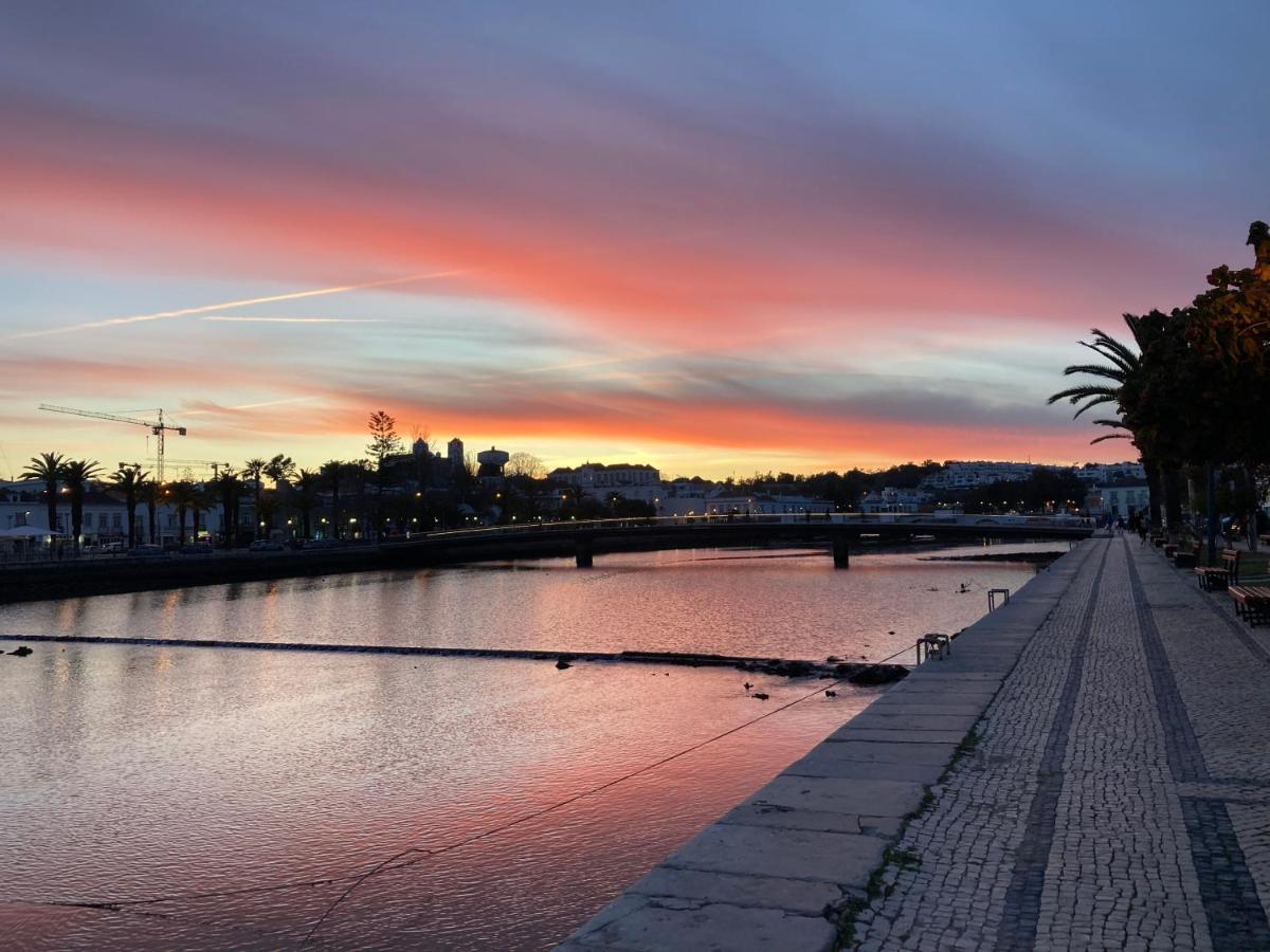 Сasa de vacaciones Beautiful 3-bed House In In The Center