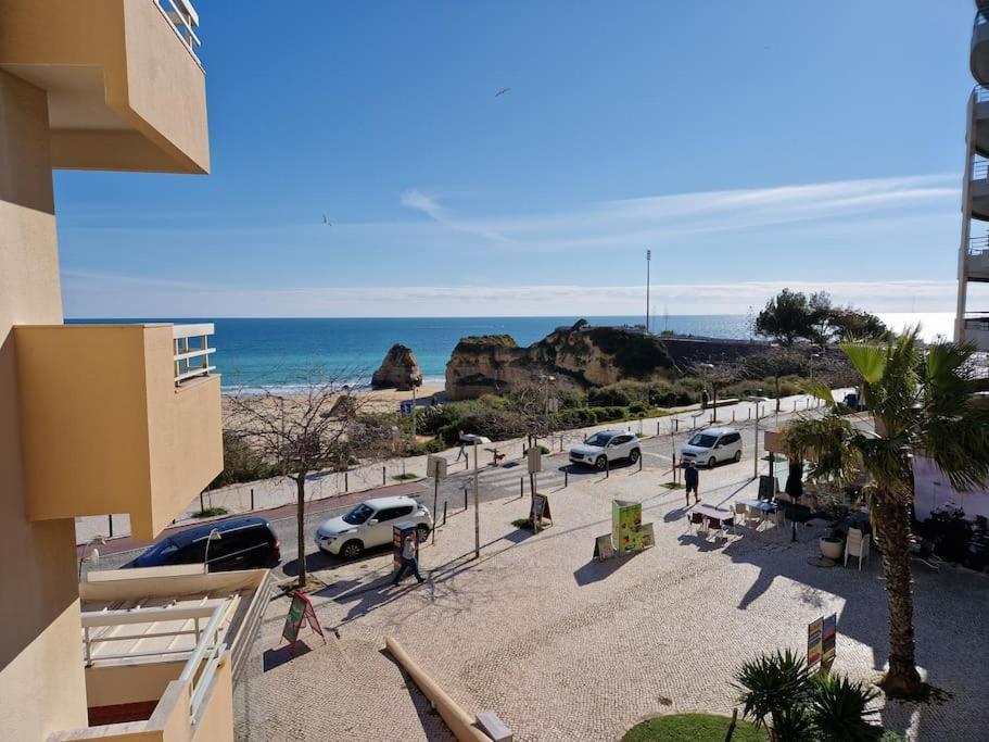 Apartment Modern Flat With Sea View And Direct Access *