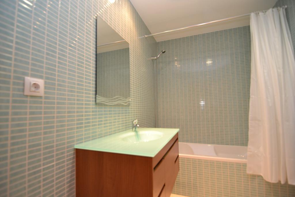 Privilege Folha De Louro With Rooftop Pool, Village Marina - *