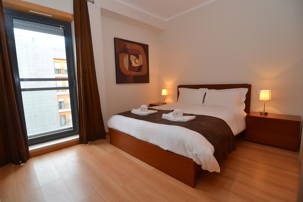 Privilege Folha De Louro With Rooftop Pool, Village Marina - *