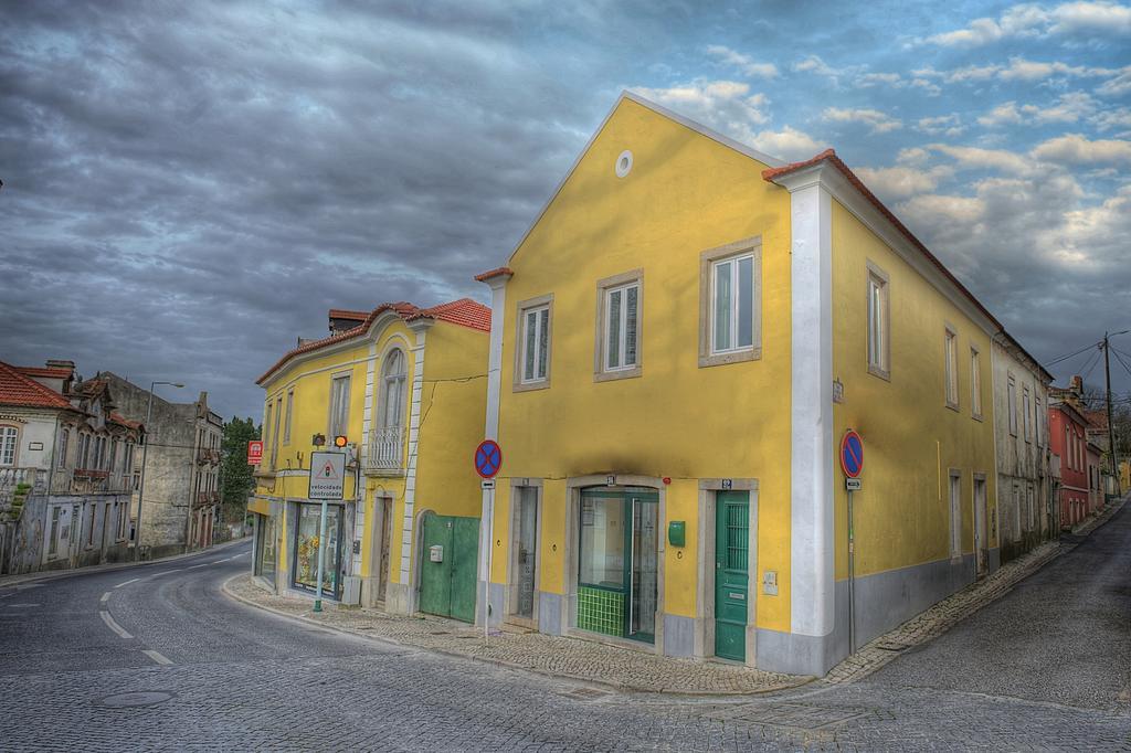 Tram Apartment