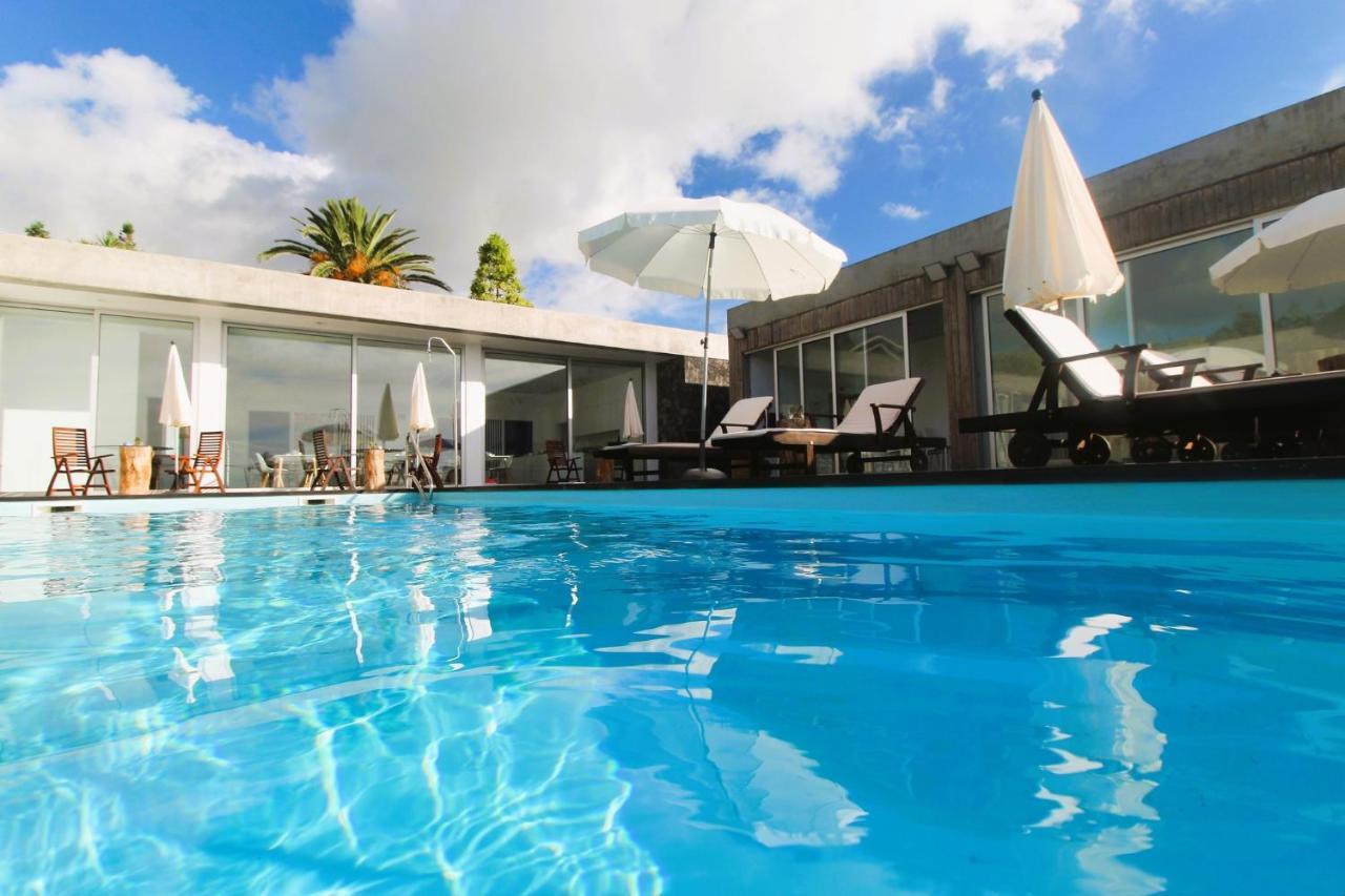 Mosteiros Place Aparthotel