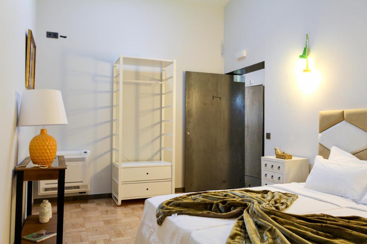 Pia Do Urso Hostel Batalha