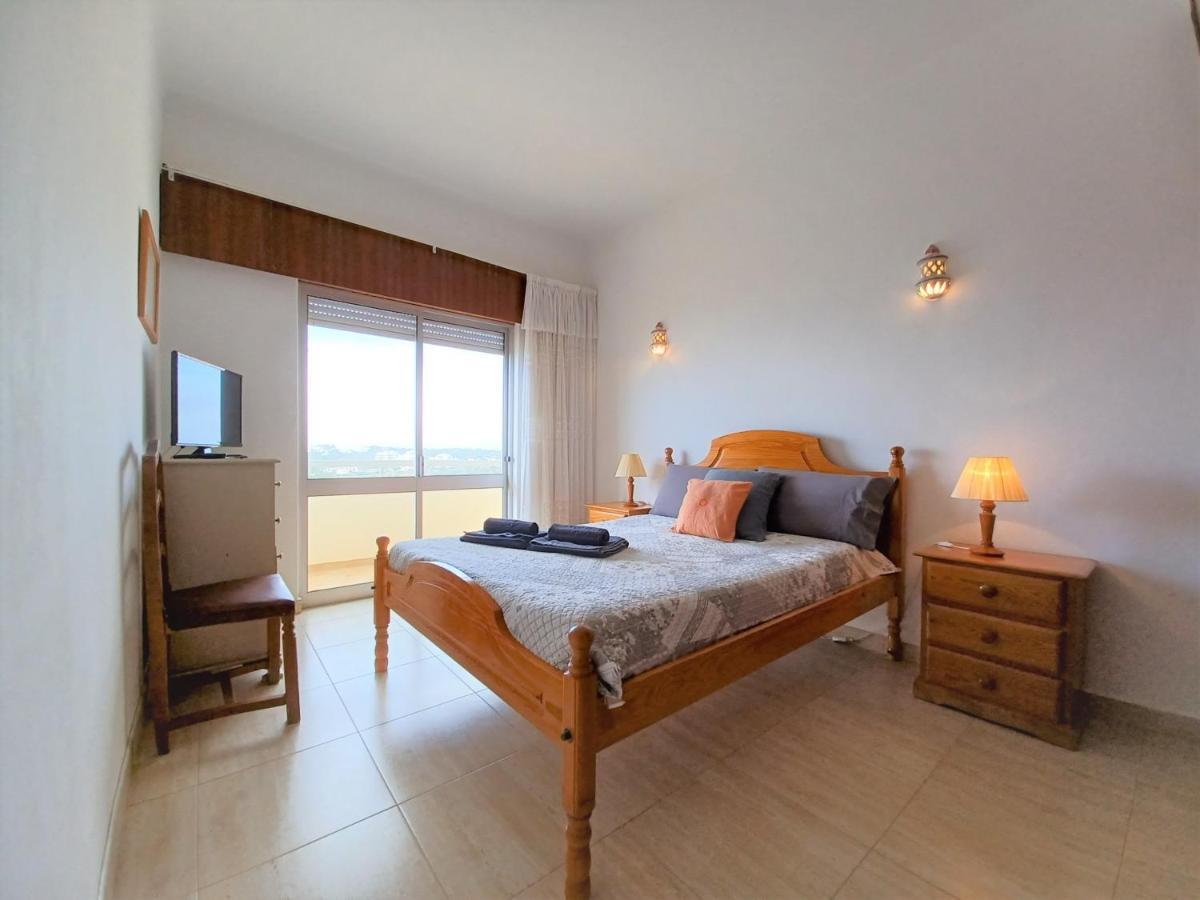 View Tres Castelos 8 Apartment *