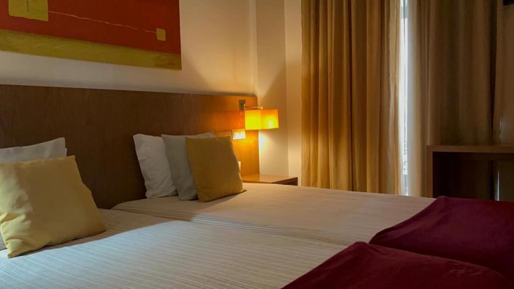 Jose Alberto Hotel