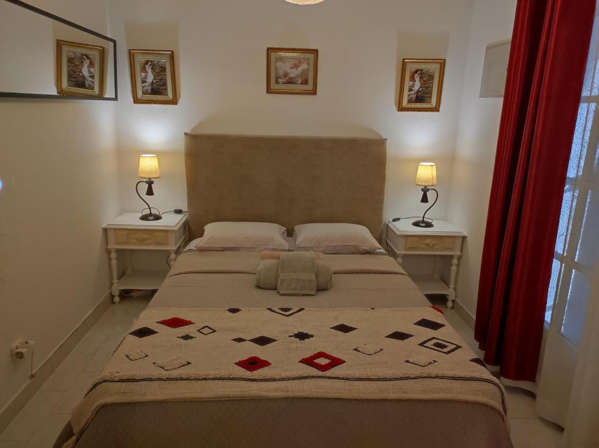 Lemos Family House Nazaré