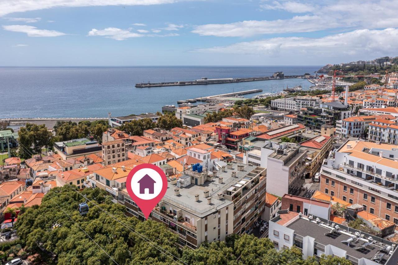 Apartment Flat With Balcony At Downtown By Farmers Market Funchal (Madeira)