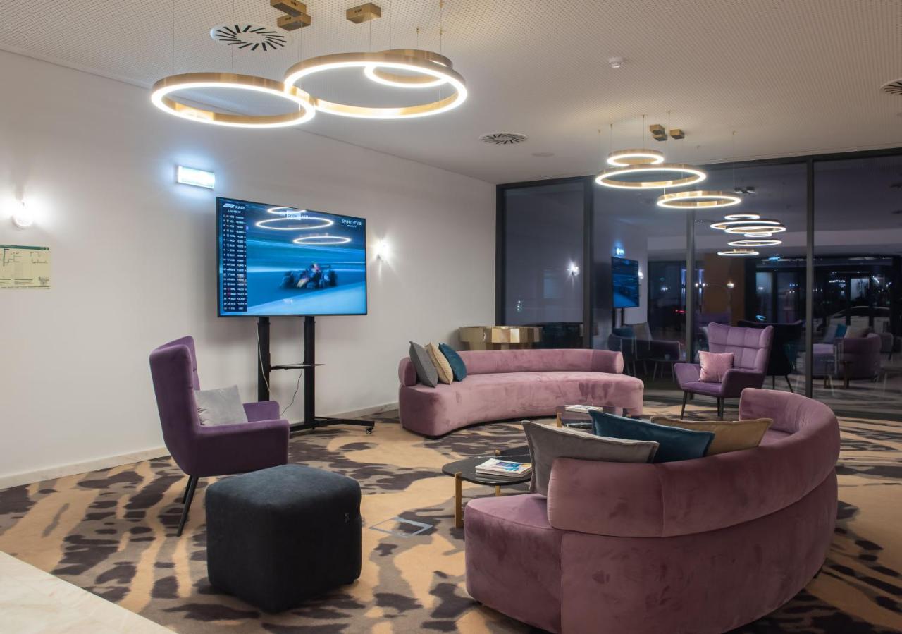 Sea View Business & Leisure Hotel