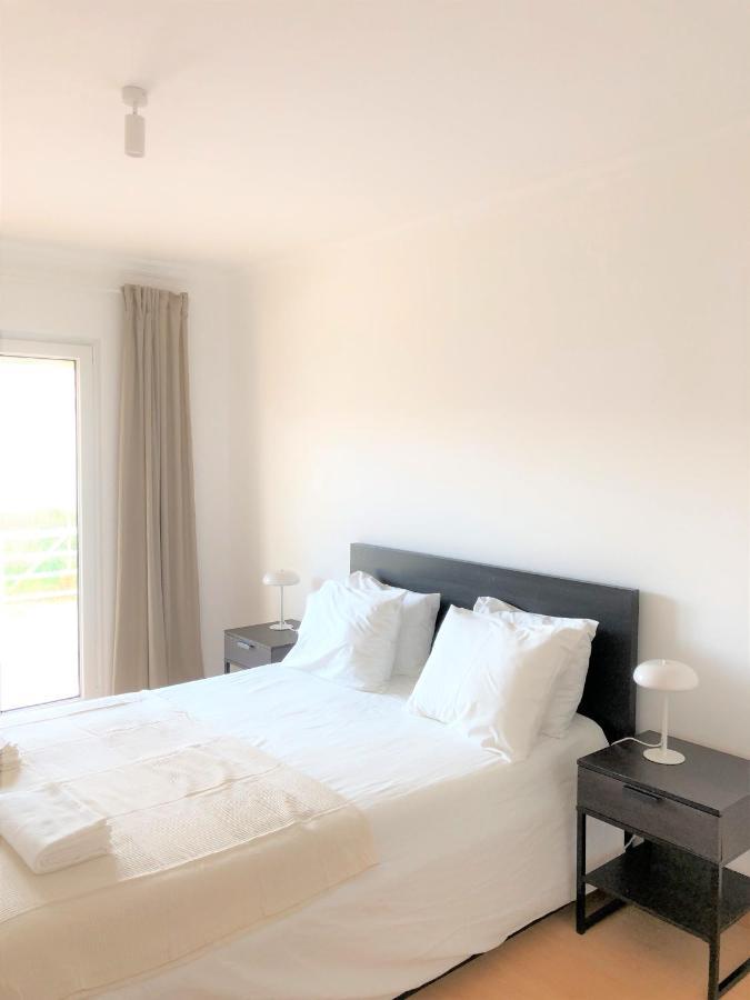 Apartment Sea Avenue House - Center Baleal - Surfboard Included *