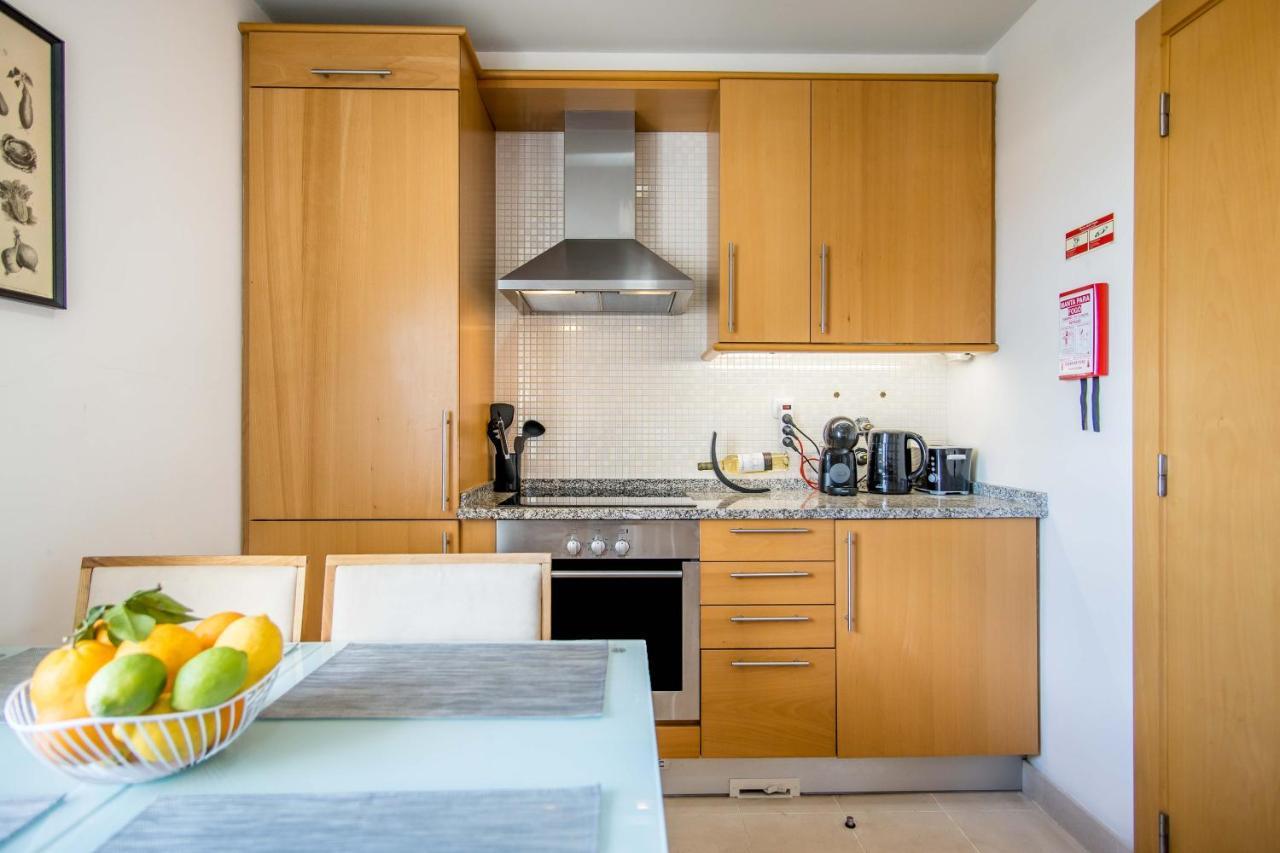 Corcovada, Sunny And Bright T1 With Large Terrace, Apartamento