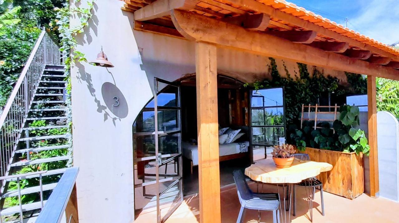 Les Terrasses Homestay *