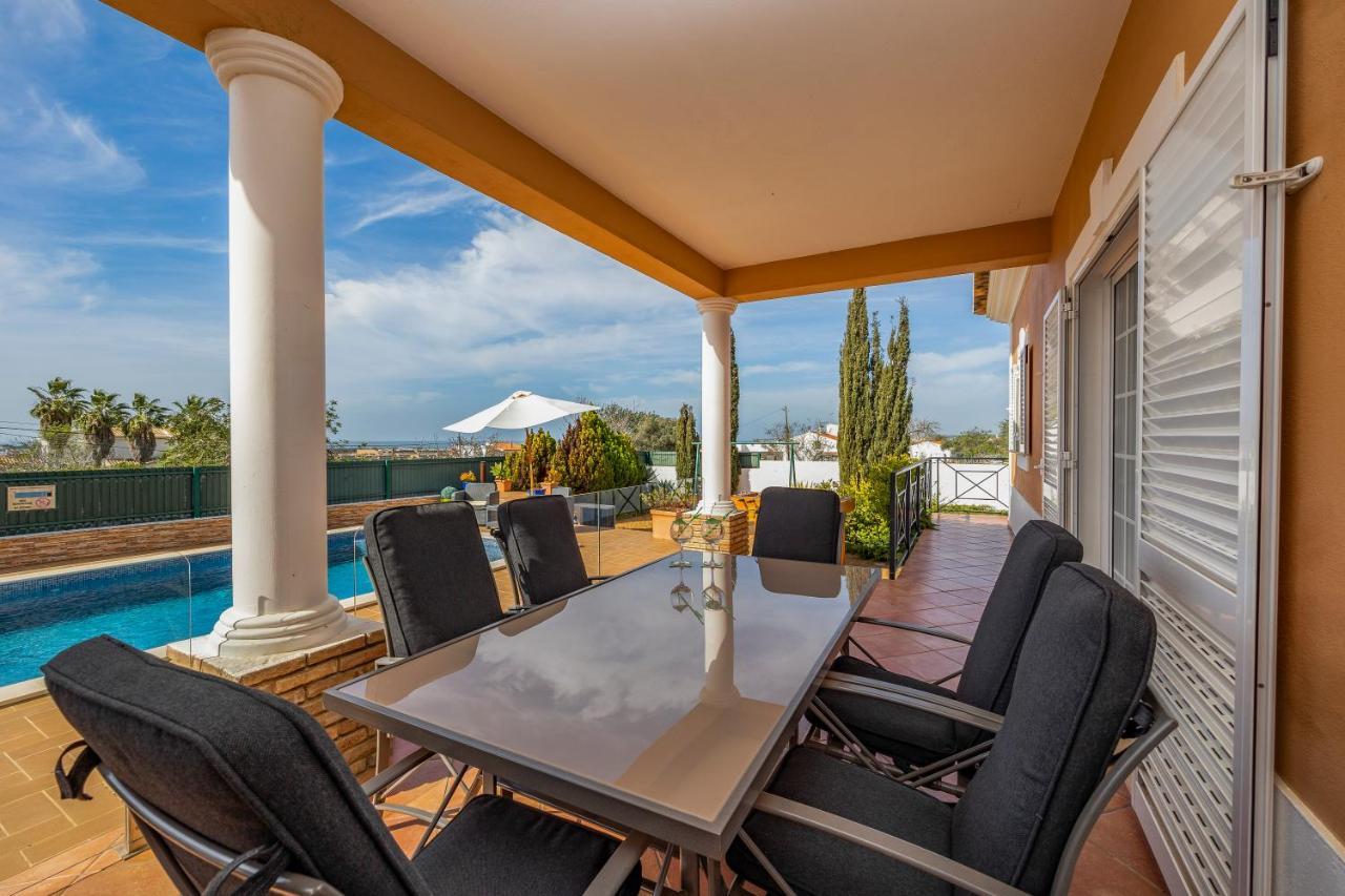 Laura By Algarve Holidays Villa Albufeira