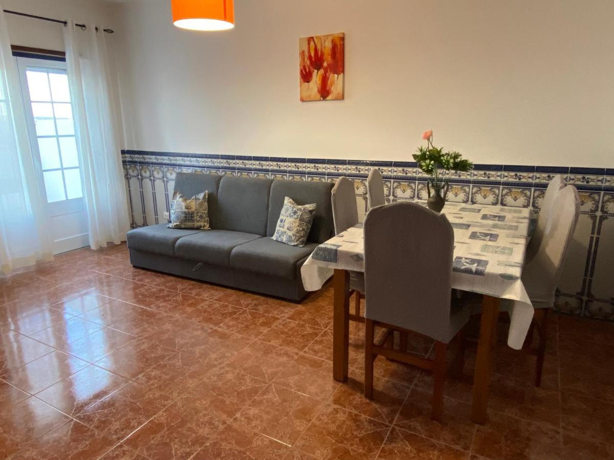 Apartment R5 *