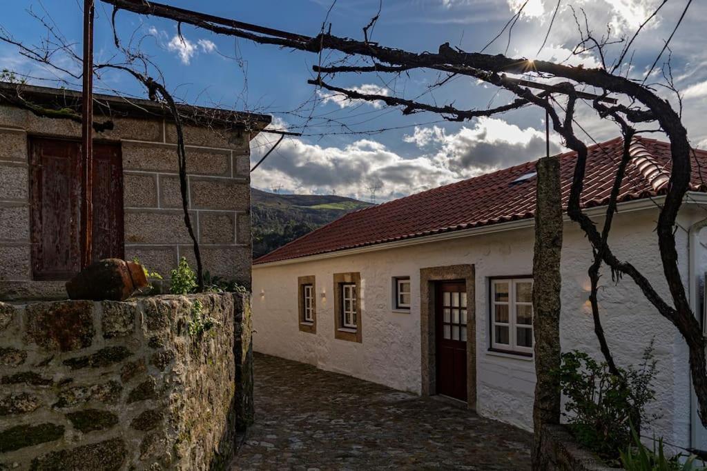 Britelo 1828 - Refugio Na Natureza * Ponte da Barca