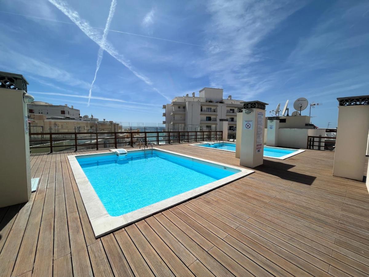 Ocean Terrace Seaview Apartment