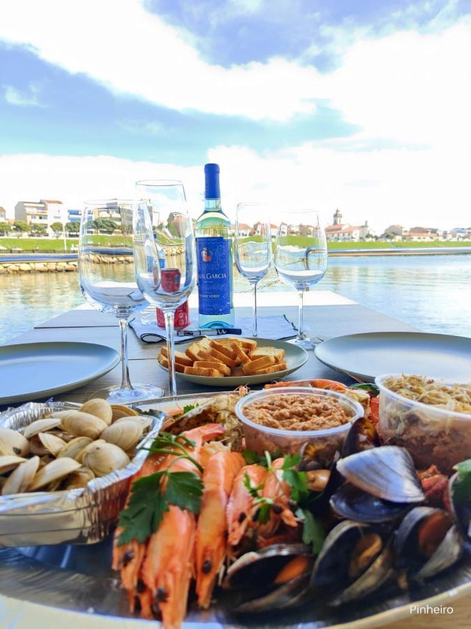 Botel Floating Experience - Casa Flutuante A 25 Min Do Porto Povoa de Varzim