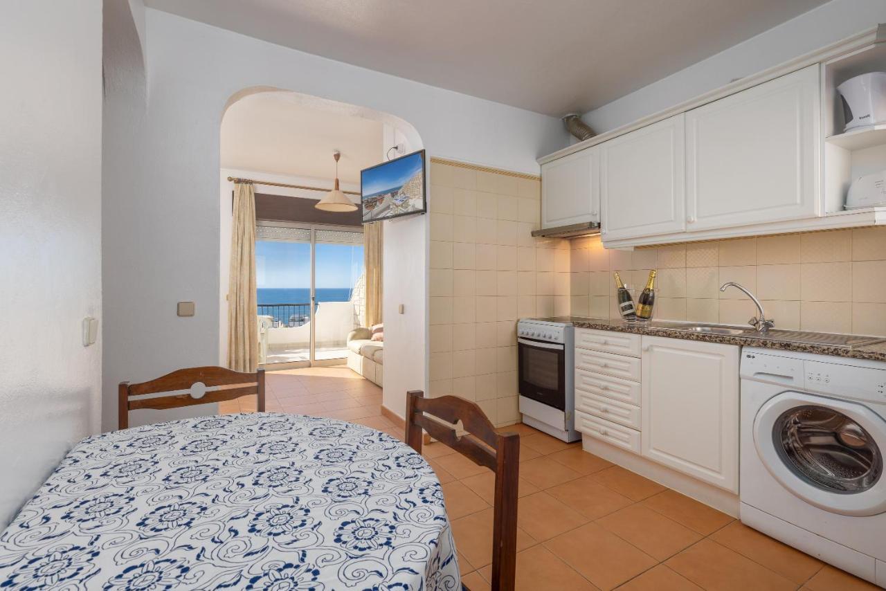 Apartment Oceanview A By Sequeira *